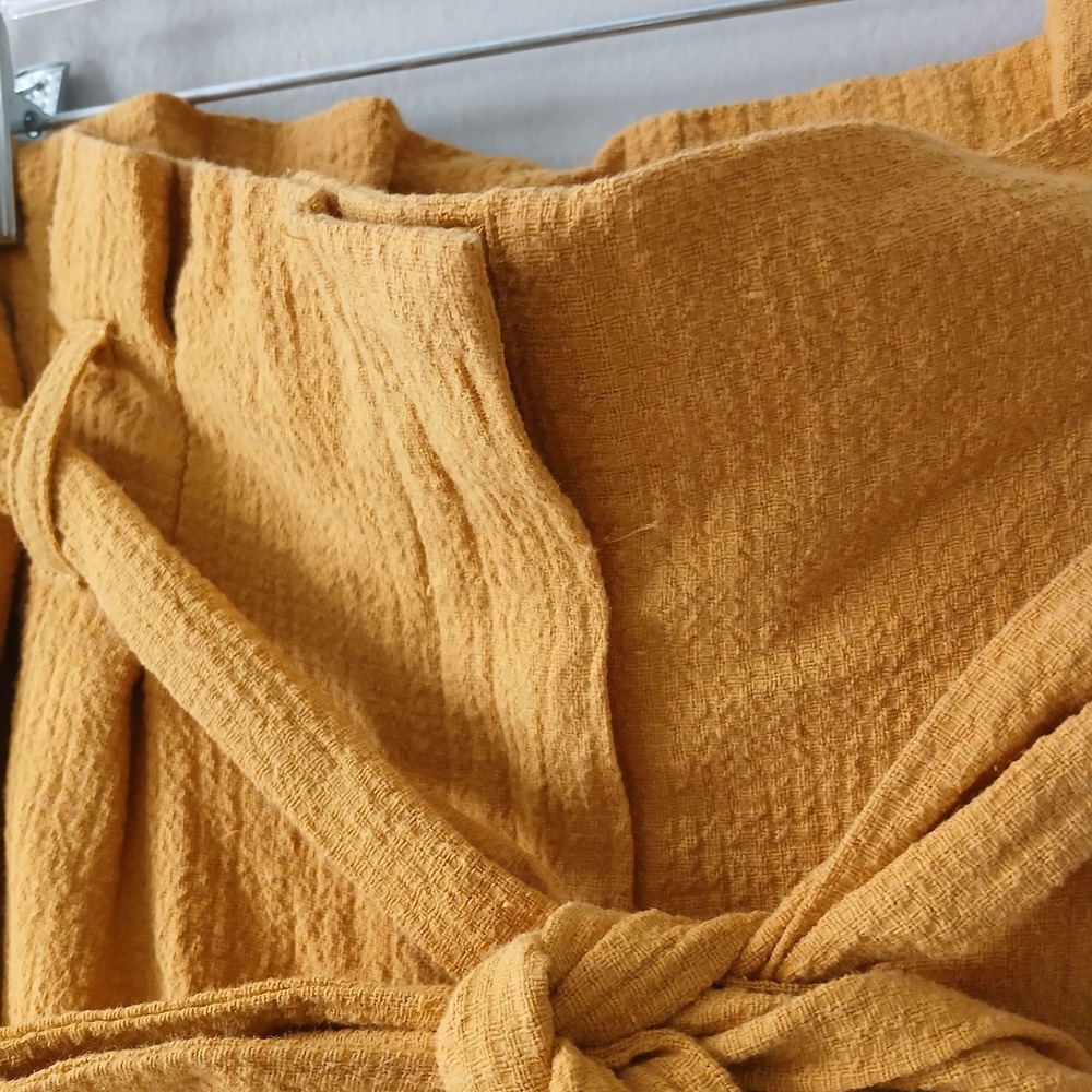 Lost + Wander Anthropologie Women's Size Medium Belted Pants Gold Yellow NWT!!! - Picture 6 of 16